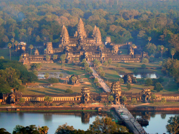 Камбоджа: до 30 дней, туристическая виза по прибытии (20$, фотография). До 90 дней, бизнес виза по прибытии (25$, фотография)
